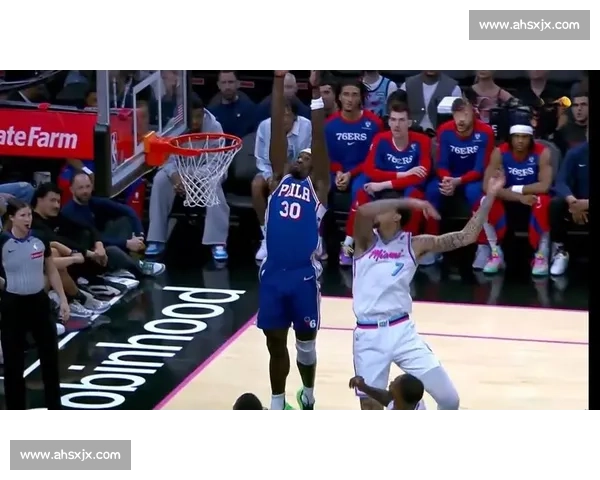 猛龙对决独行侠东西强队碰撞引爆焦点之战季后赛席位争夺悬念全场